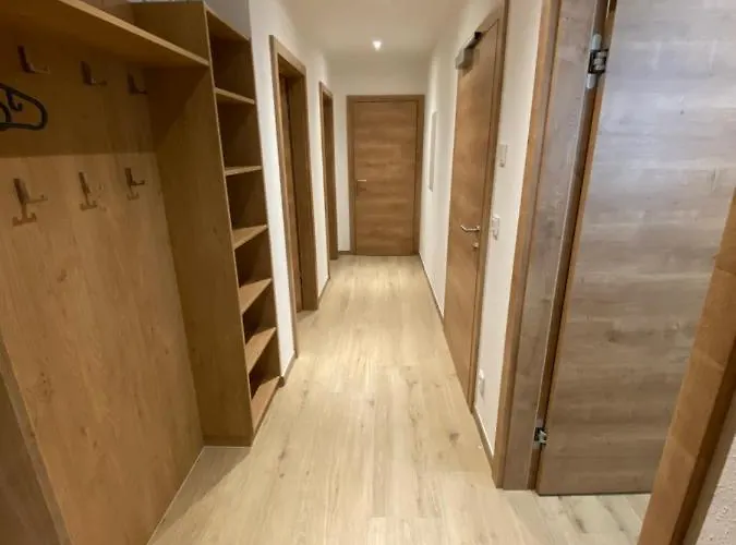 Summit Incl Summercard كابرون