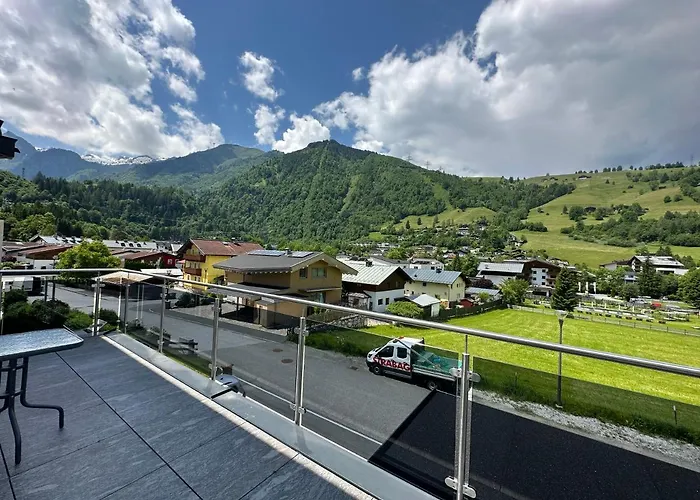 Summit Incl Summercard شقة *