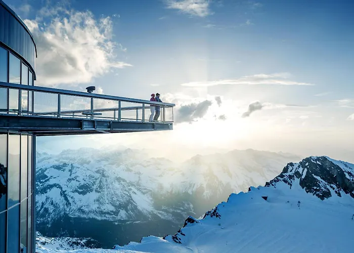 Summit Incl Summercard شقة